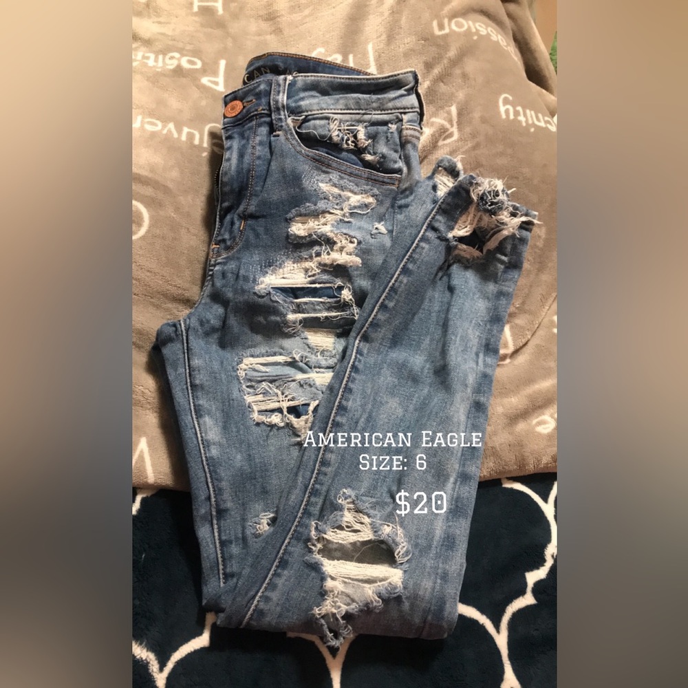 American Eagle skinny jeans size 6